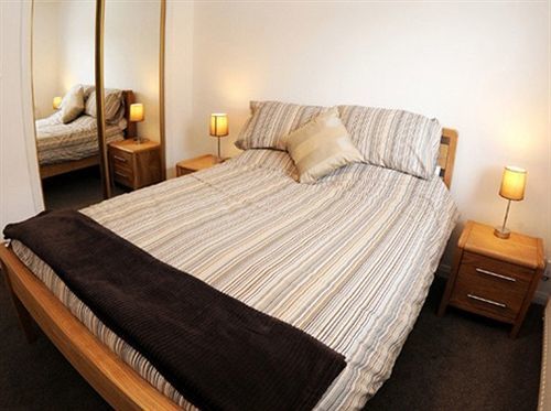 Aberdeen Serviced Apartments - Bloomfield Dış mekan fotoğraf